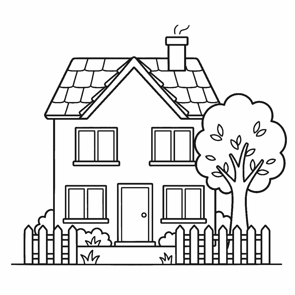Een vrijstaand huis met een puntdak, een schoorsteen, een voordeur en vier ramen staat achter een tuinhek, met een boom ernaast, getekend in zwarte lijnen op een witte achtergrond.
